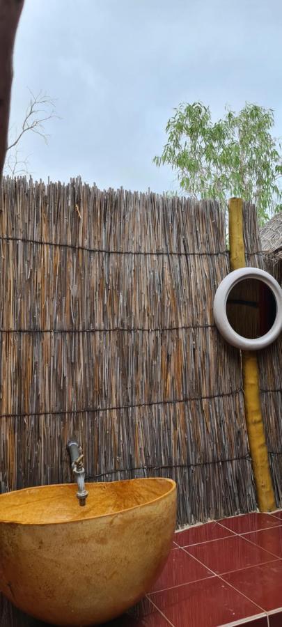 Campement Hakuna Lodge Mar Lodj Bagian luar foto