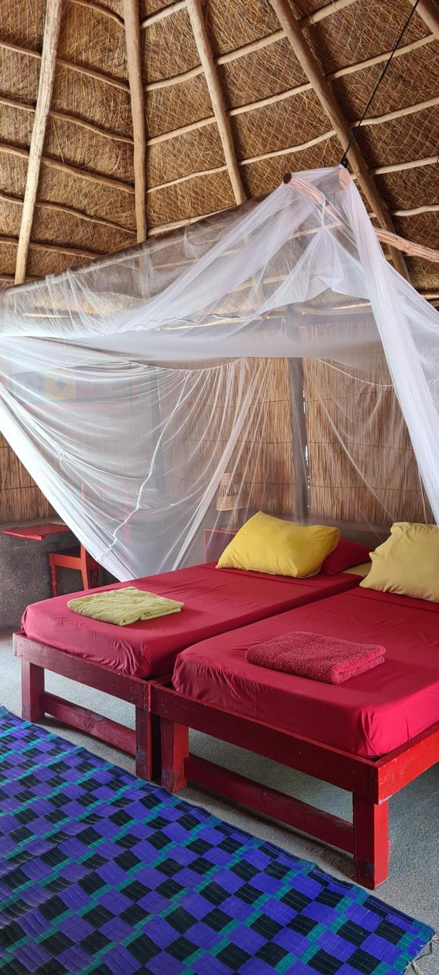 Campement Hakuna Lodge Mar Lodj Ruang foto