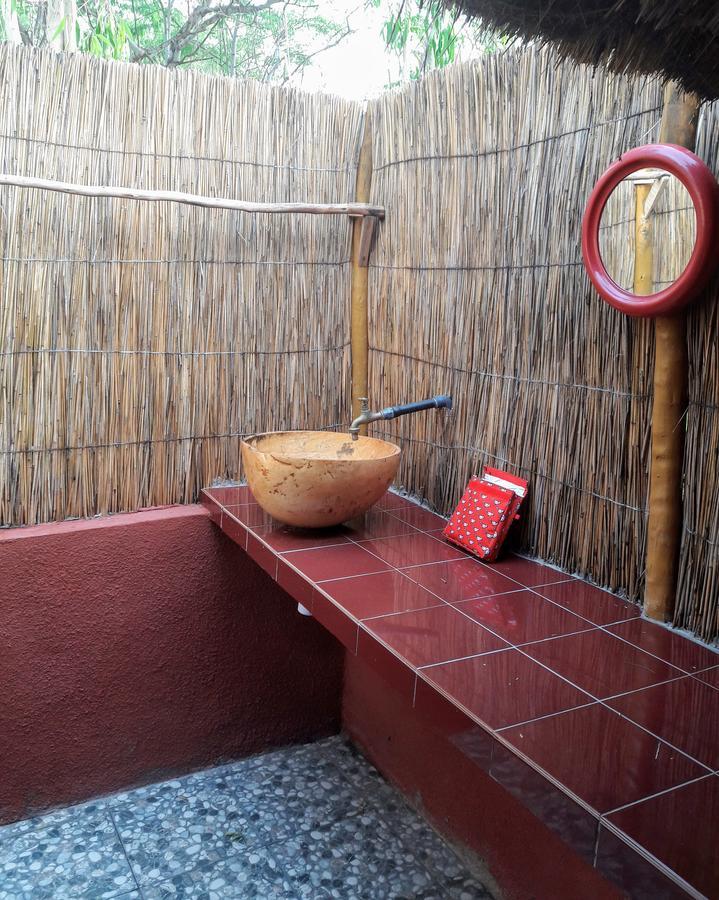 Campement Hakuna Lodge Mar Lodj Bagian luar foto